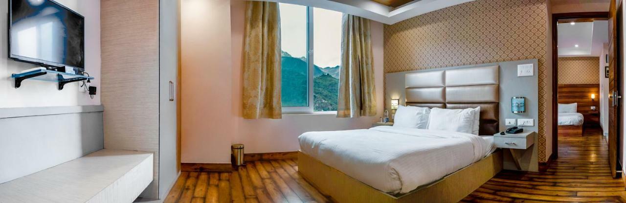 Hotel Inclover-A Peaceful Retreat Dharamshala Exterior photo