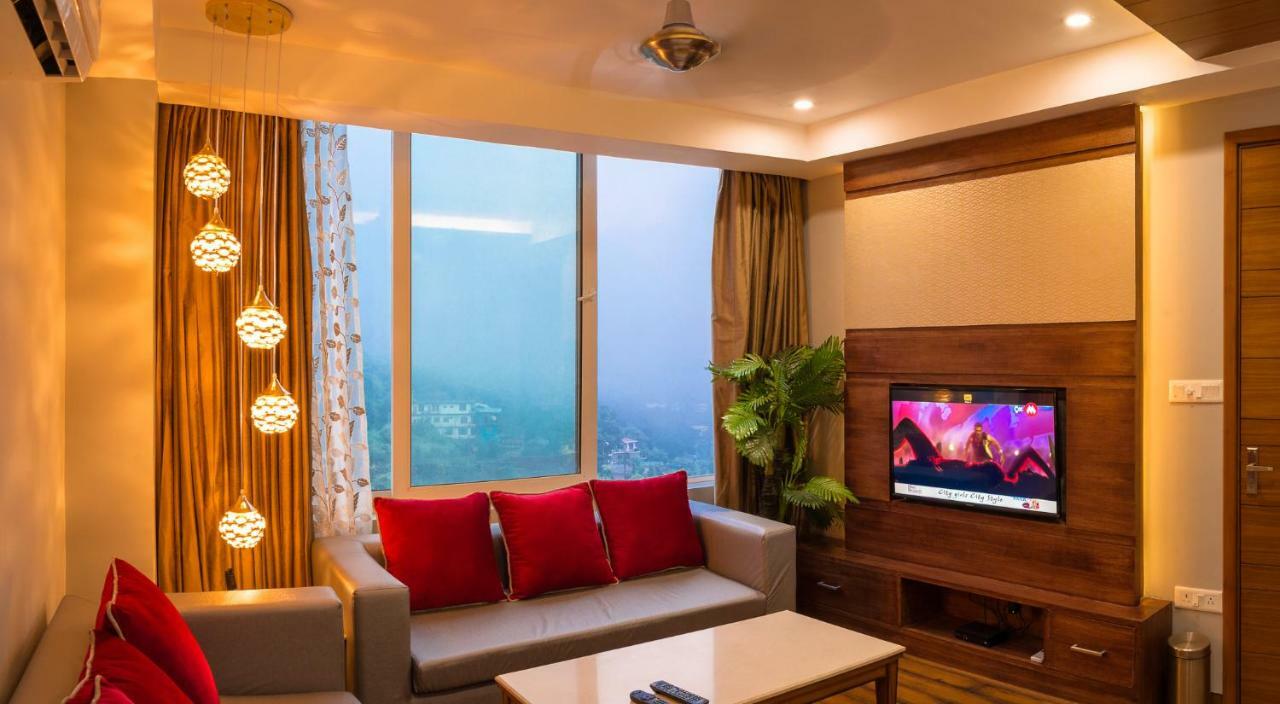 Hotel Inclover-A Peaceful Retreat Dharamshala Exterior photo